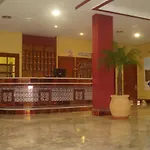 Готель San Vicente - Centro Playa Коніль-де-ла-Фронтера