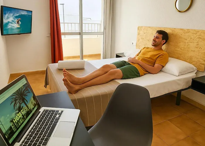 San Vicente Отель 2*