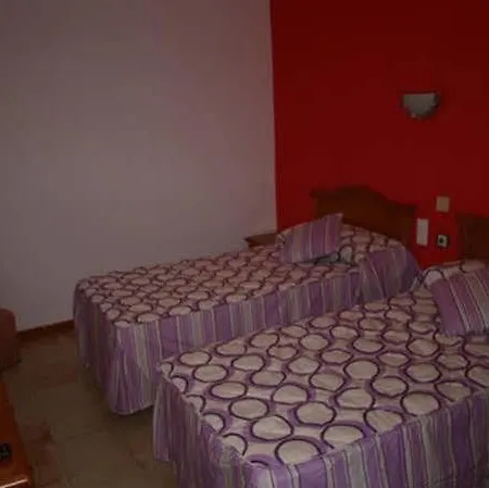 San Vicente Hotel 2*