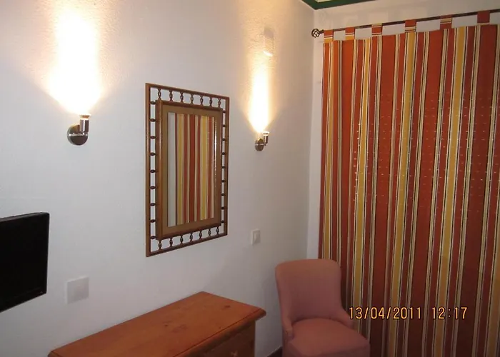 San Vicente فندق 2*