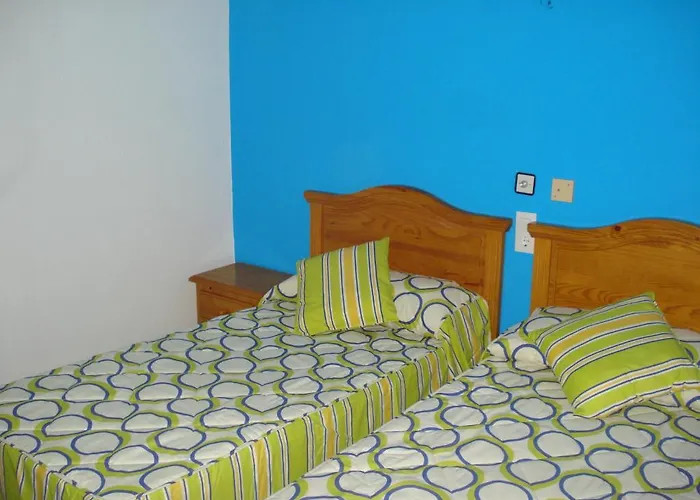 فندق San Vicente 2*