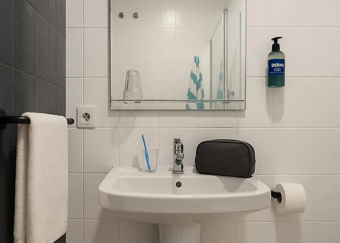 فندق San Vicente كونيل ذي لا فرونتيرا