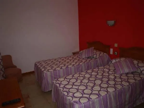 San Vicente Hotel 2*