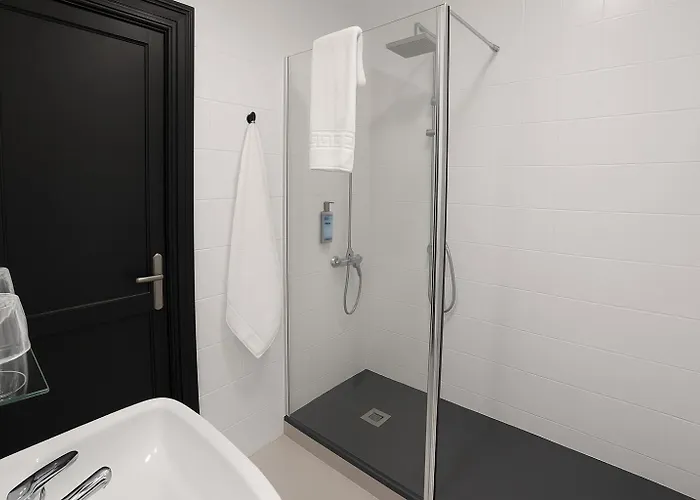 San Vicente Отель 2*